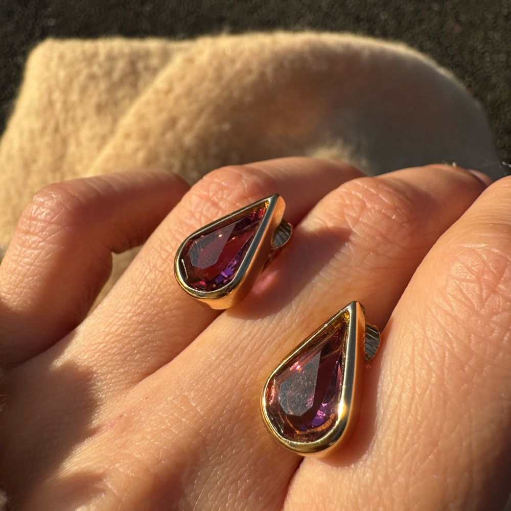 Vintage Christian Dior Purple Rhinestone Crystal Clip On Tear Drop Earrings